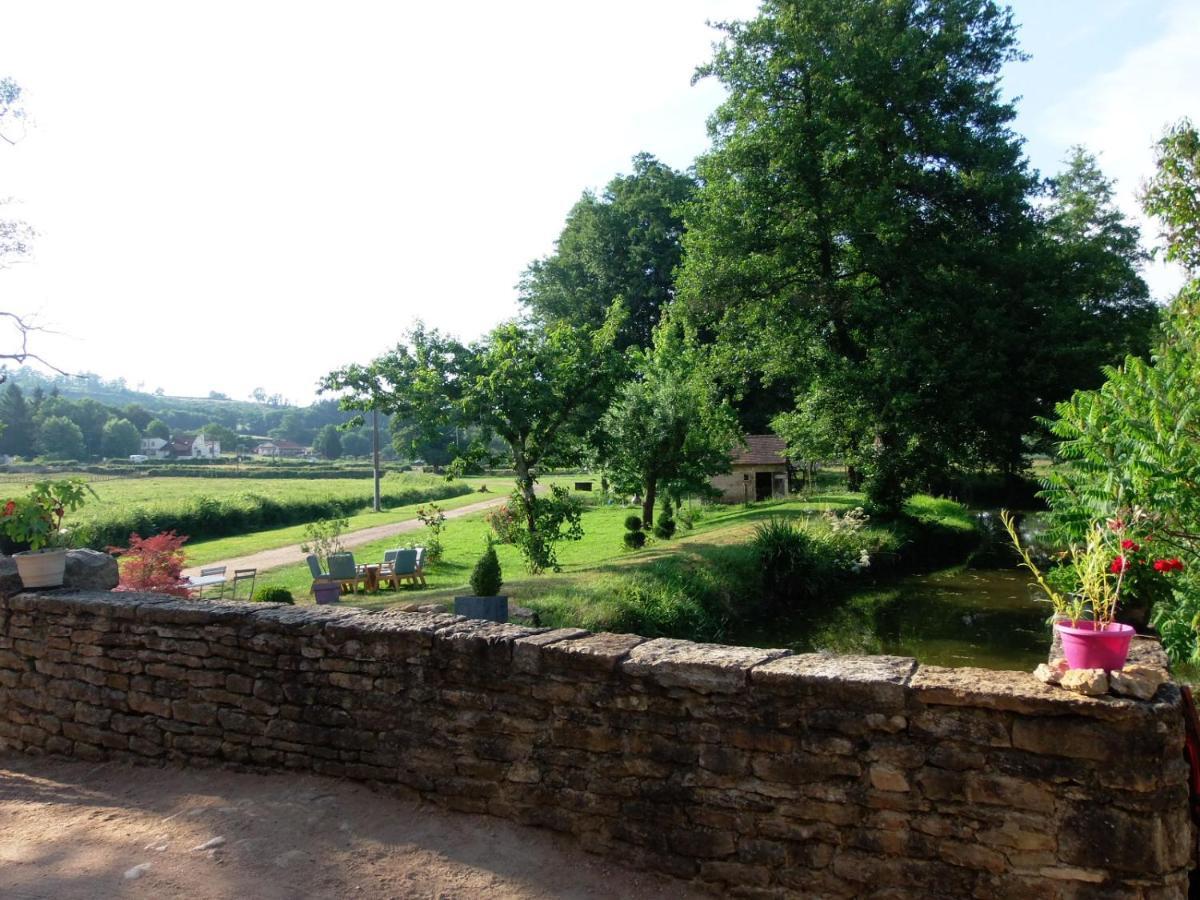 Moulin De Pras Bed & Breakfast Sigy-le-Chatel Bagian luar foto